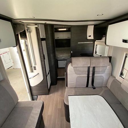 Magnifica Autocaravana Adria Matrix Axess 670Sl Granada Ngoại thất bức ảnh