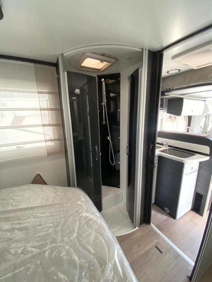 Magnifica Autocaravana Adria Matrix Axess 670Sl Granada Ngoại thất bức ảnh