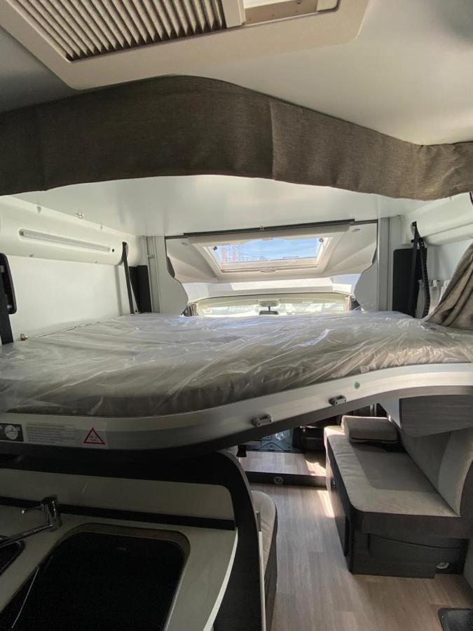 Magnifica Autocaravana Adria Matrix Axess 670Sl Granada Ngoại thất bức ảnh